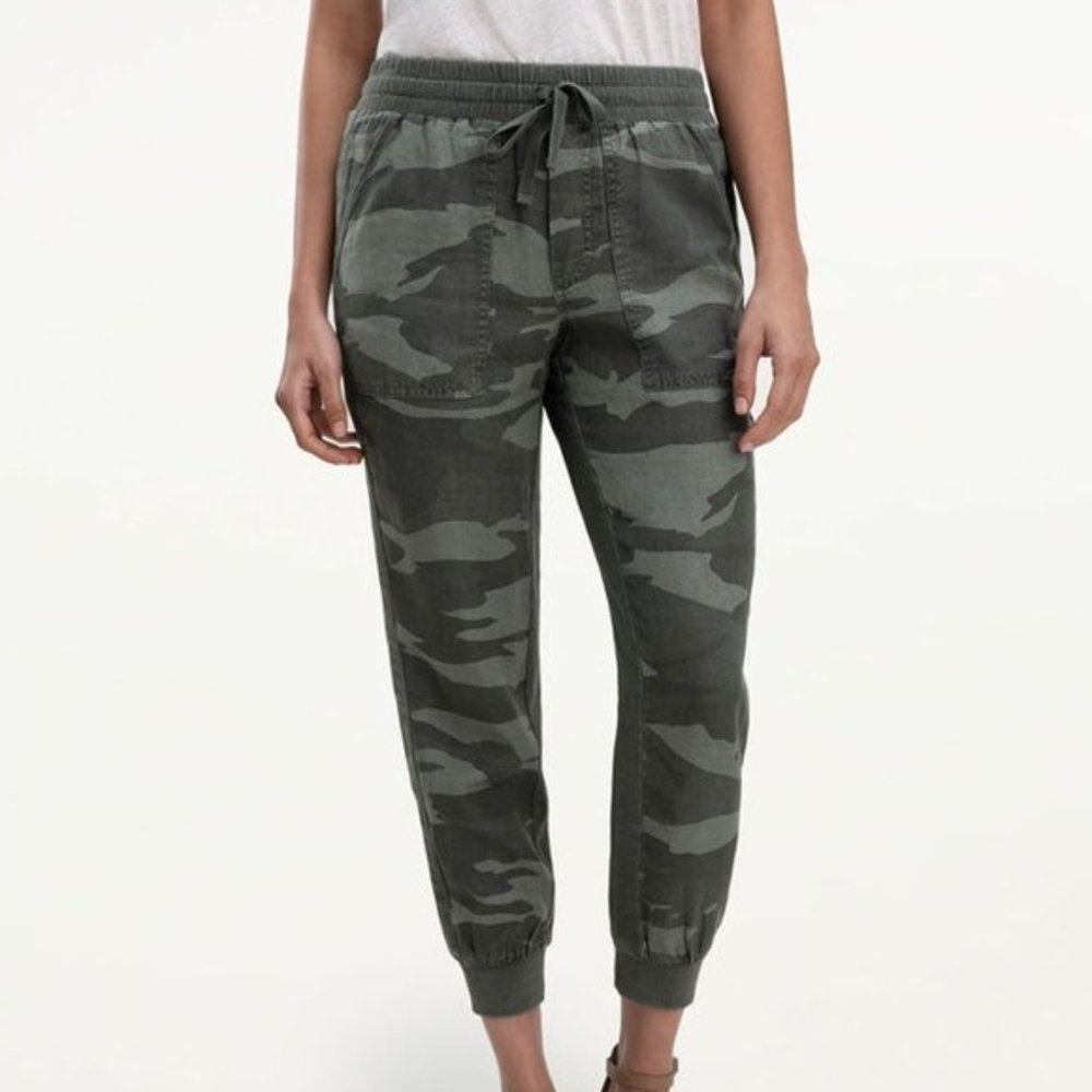 🆕 Splendid Lakeside Jogger Pants in Camo Camouflage